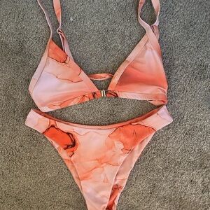 Cheeky Bikini, peach, size Medium